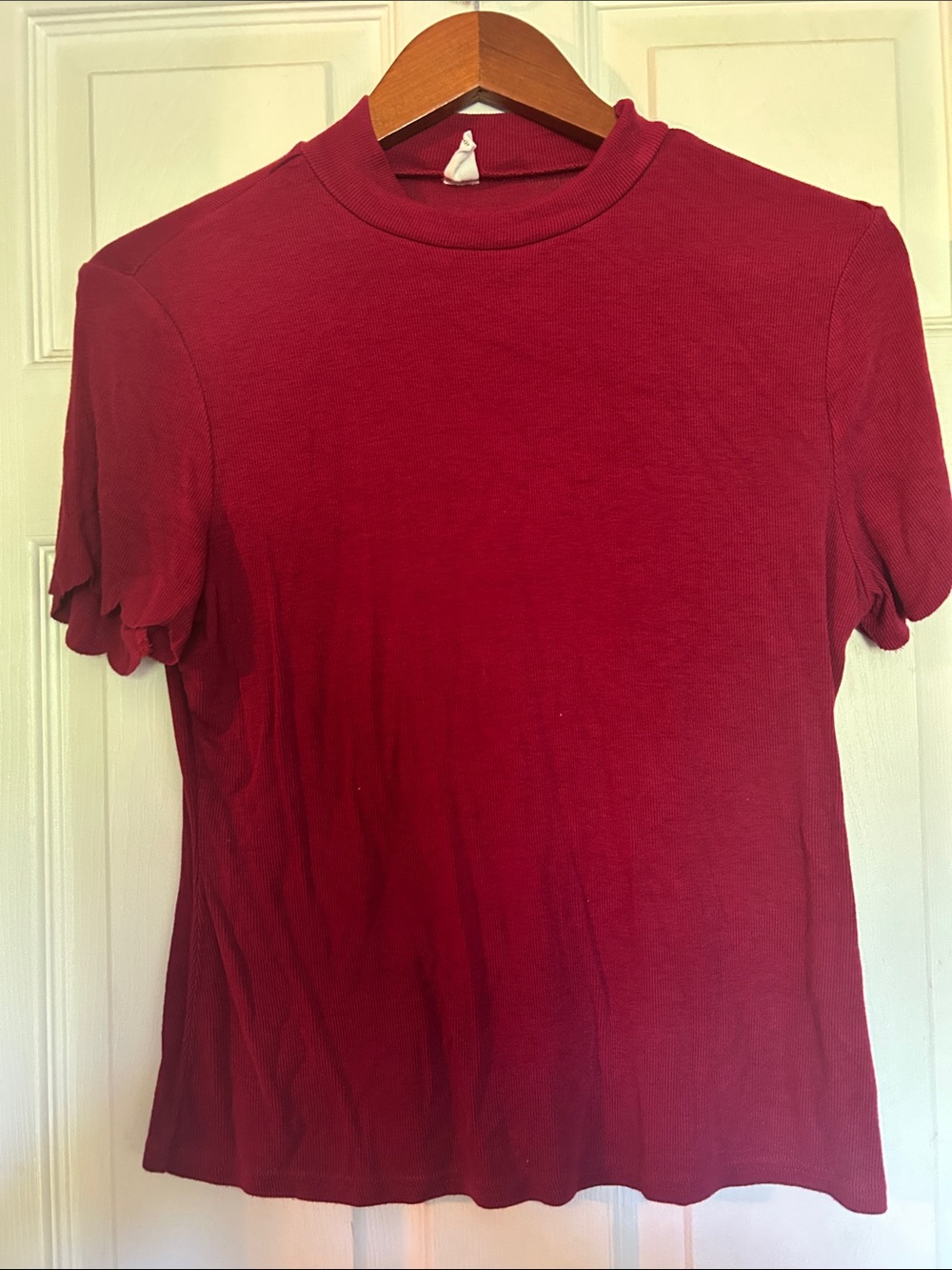 Classic Short-Sleeve Crewneck Top in Deep Red